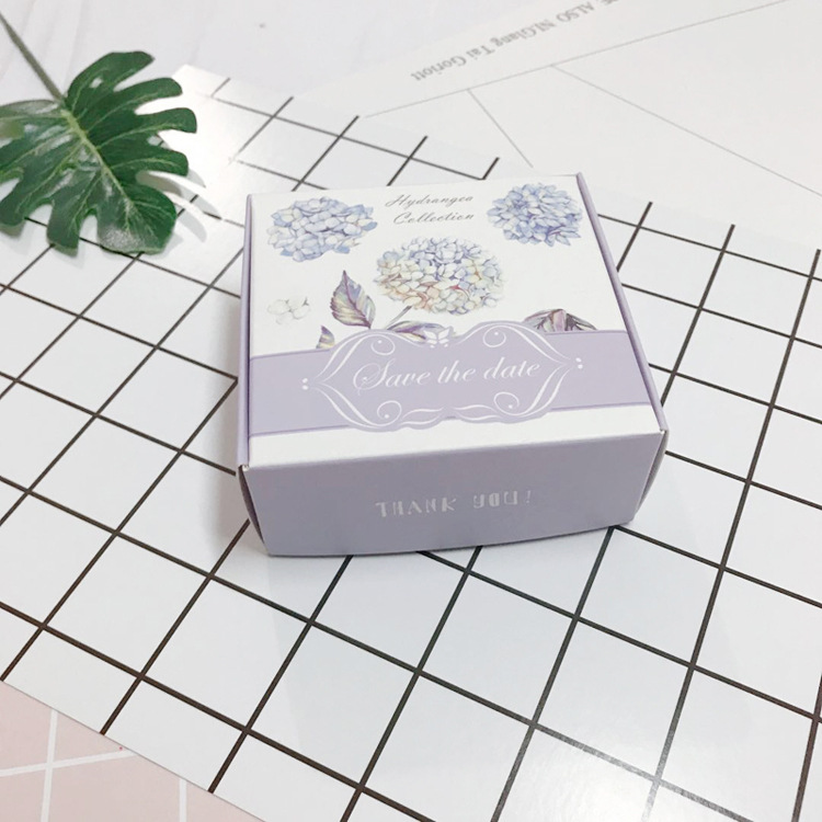 Art Paper Box 87