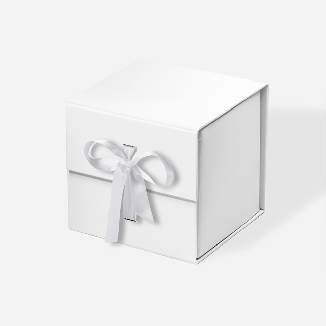 Luxury Folding Paper Box with magnet Closured Jewelry Cosmetic Packing