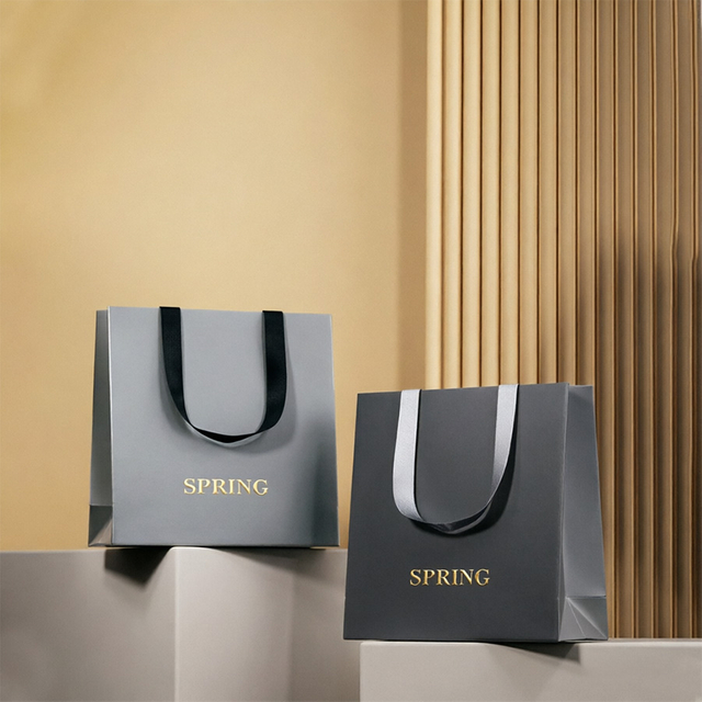Eco-Friendly Printing Paper Bags for Unique Gift Packaging