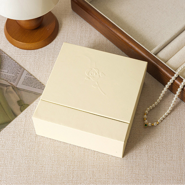 Customizable Cardboard Rigid Packaging Gift Box