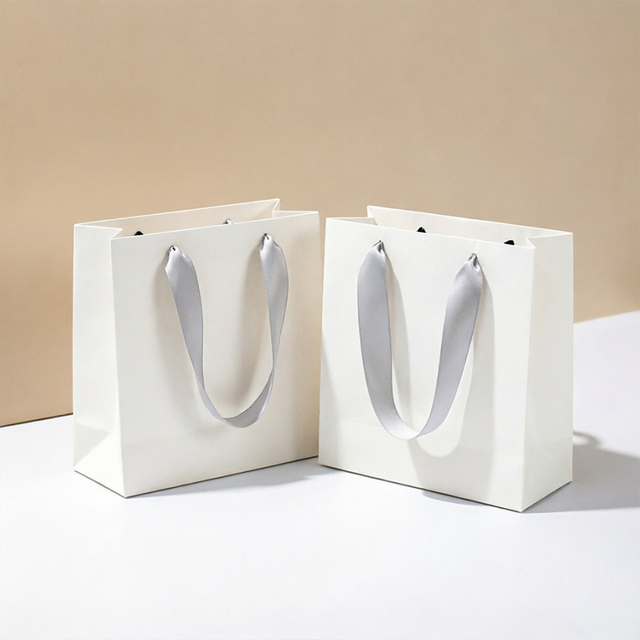 Eco-Friendly Custom Paper Bags: Perfect Art Gifts for Any Event