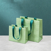 Personalized Paper Handbags for Cosmetic Gifts and Accessories