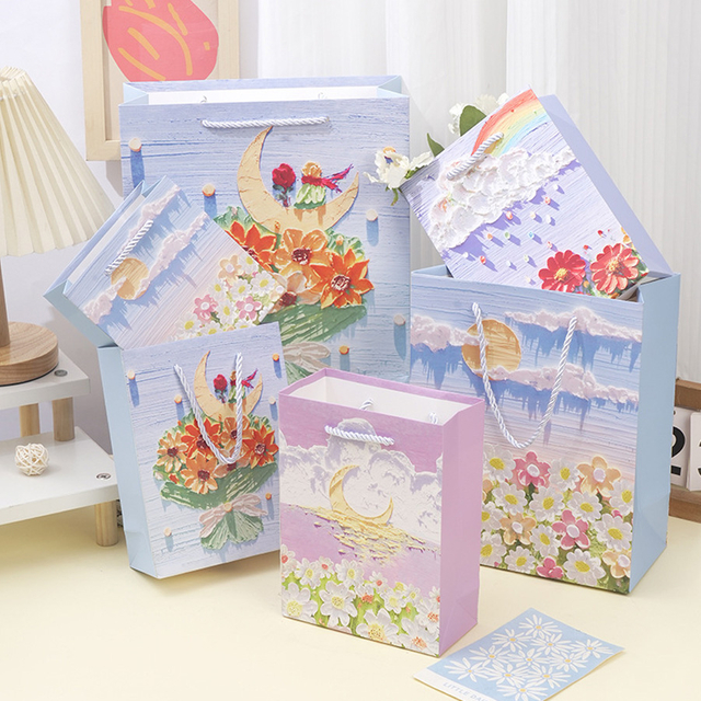 Arts and Crafts Glossy Lamination Christmas Gift Bag with High Quality