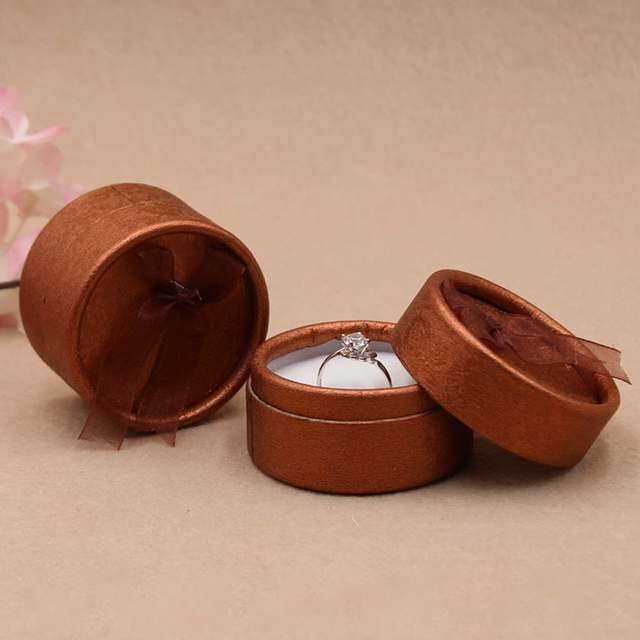 Stylish Cylinder Storage Box with Personalized Design Options