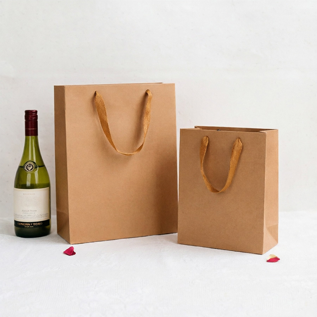 Customizable Cosmetic Arts Printing Gift Paper Bags for All Occasions