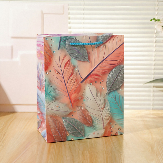 OEM Design Gift Paper Bags Tailored to Your Needs